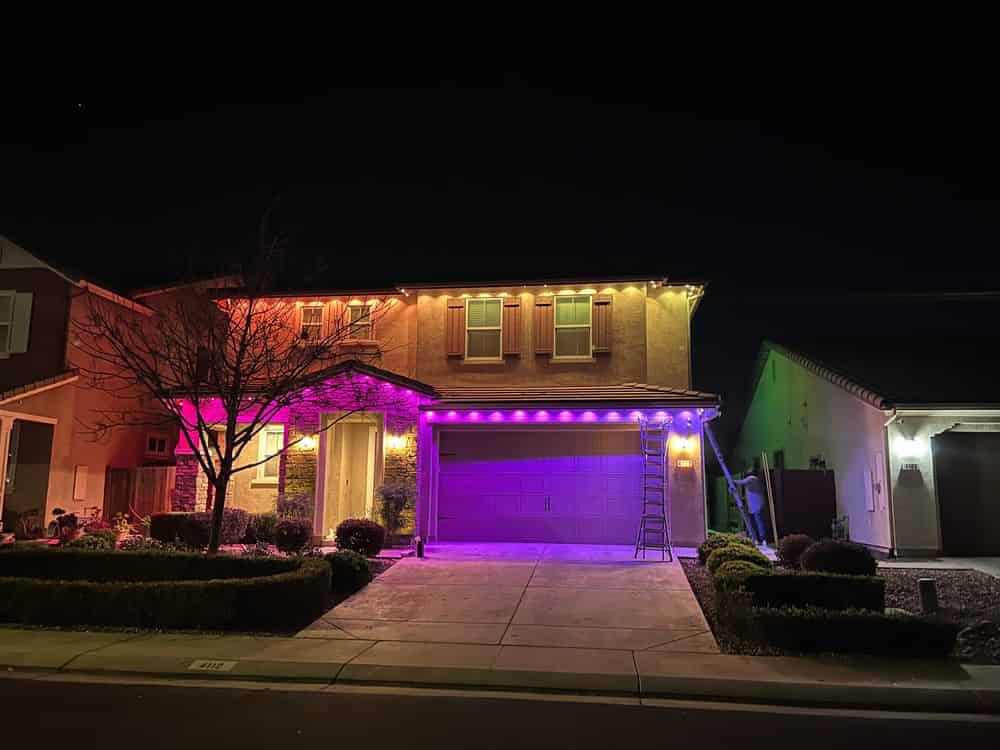 Permanent Holiday Lighting  image