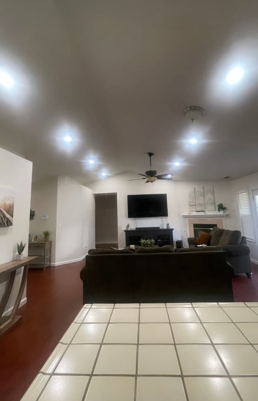 Top-Rated Electricians's image